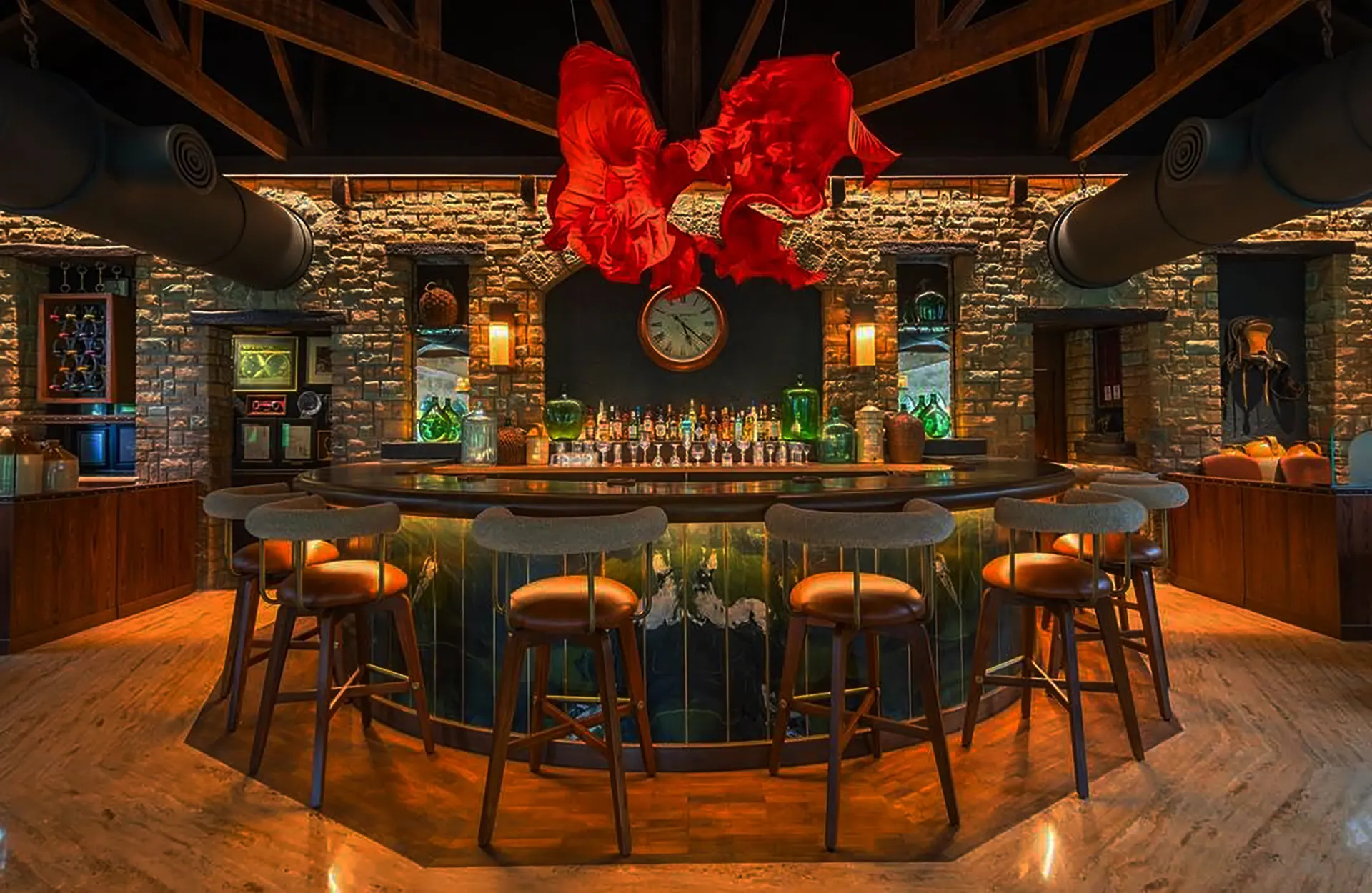Gallops Restaurant — photograph 4